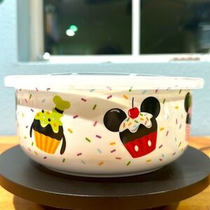 Disney Sweet Treat Covered Bowl Large -Cupcake Theme